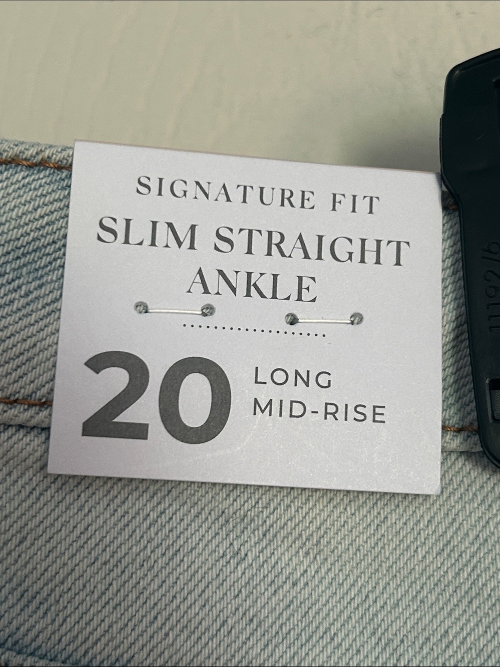 NWT Lane Bryant mid rise signature fit slim straight ankle jean size 20 LONG - Picture 5 of 6